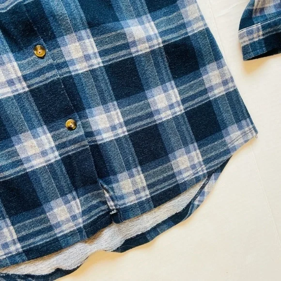 Polly & Esther Blue Plaid Flannel Button Up Long Sleeve Shirt Junior’s Medium - Picture 2 of 9